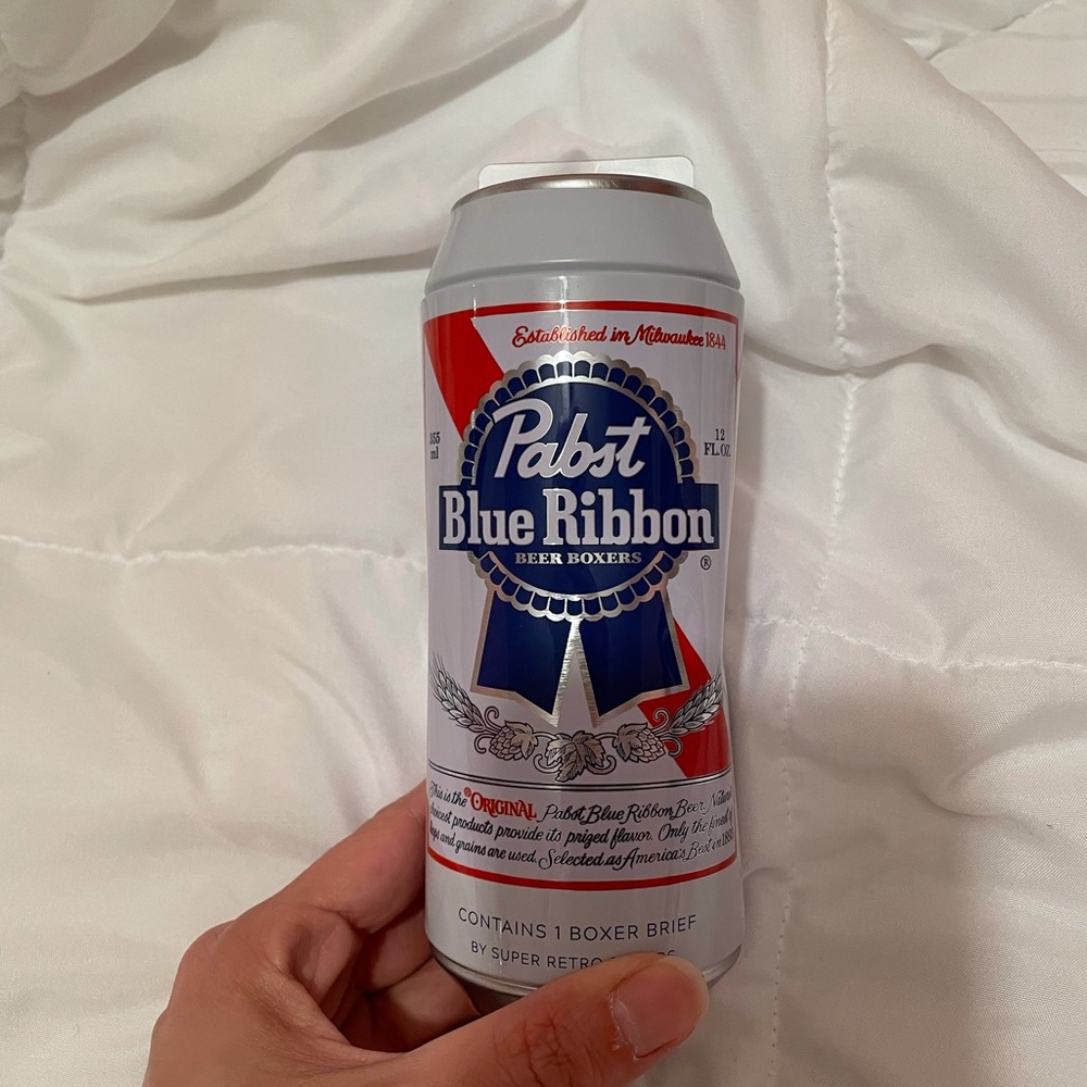 Pabst blue ribbon boxers and stash can